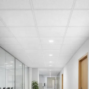 Asma-tavan-sistemli-modern-ofis-alani